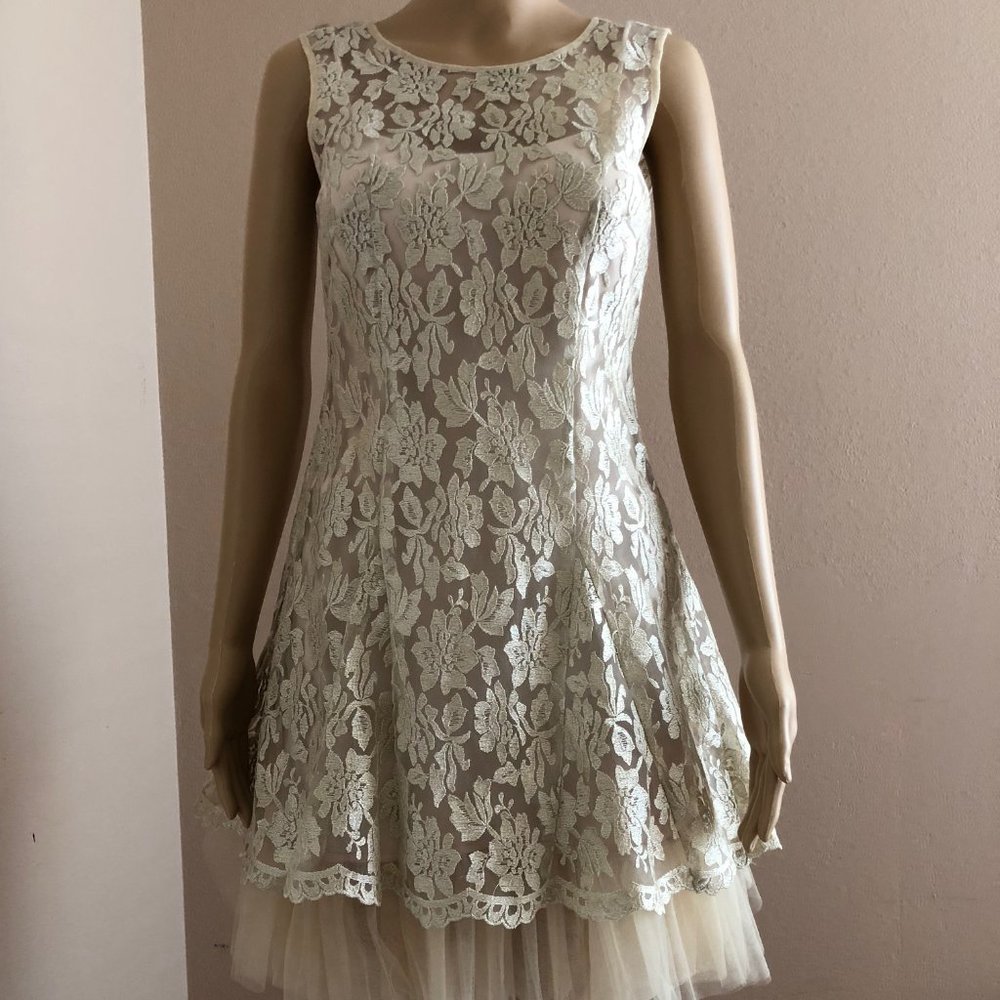 Betsy & Adam Gold Lace dress Size 2